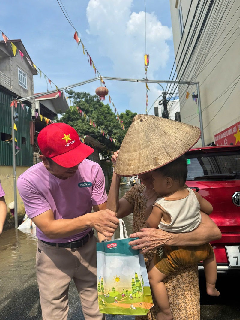 Buona & hành trình Gửi chút yêu thương